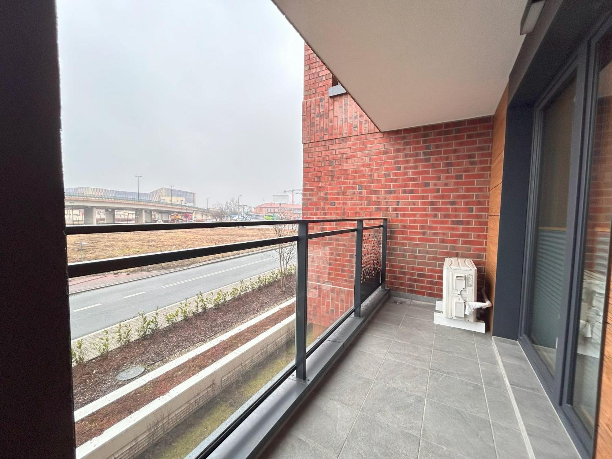 Apartmentprestige Central Station Cracóvia Exterior foto