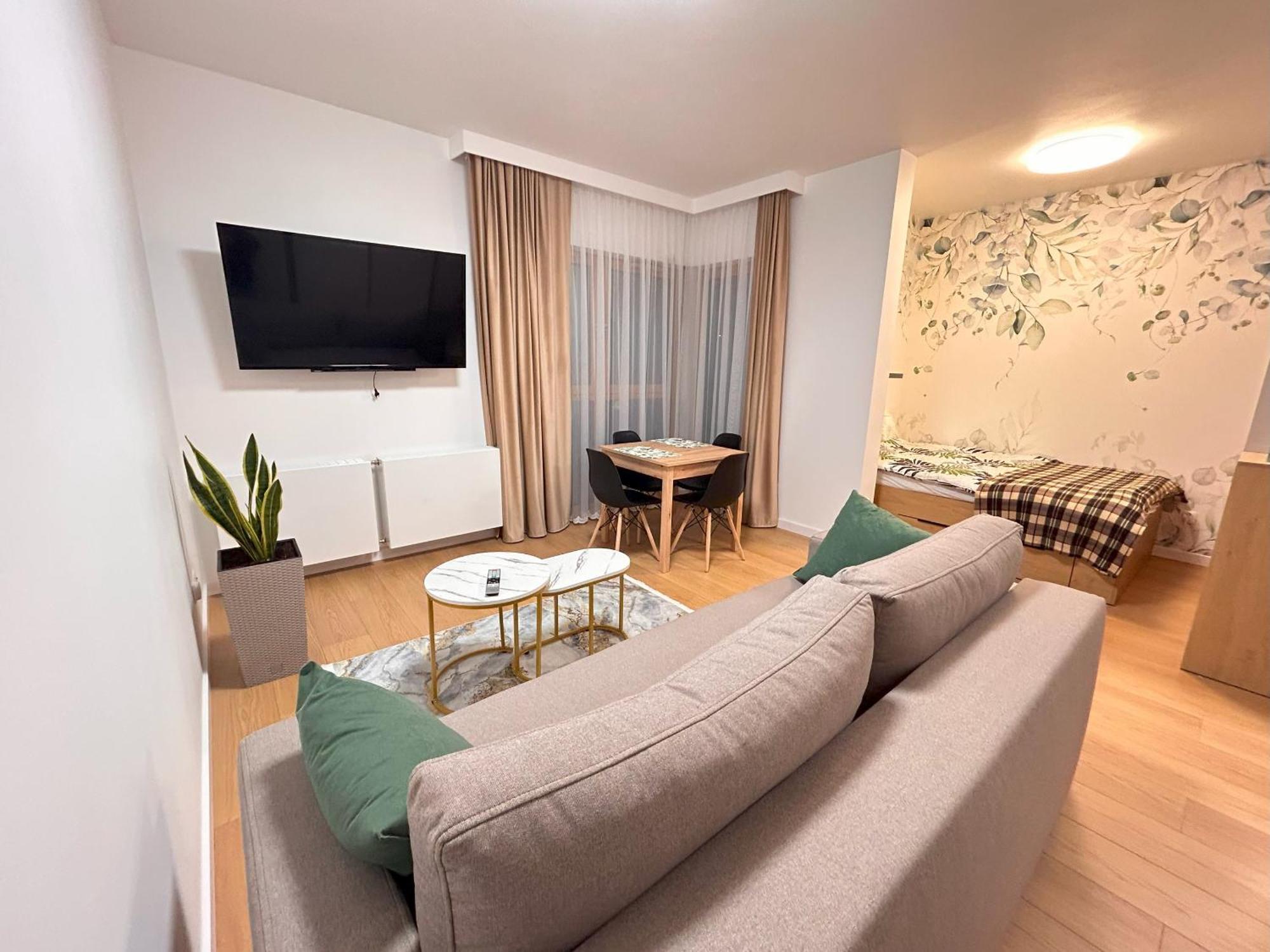 Apartmentprestige Central Station Cracóvia Exterior foto